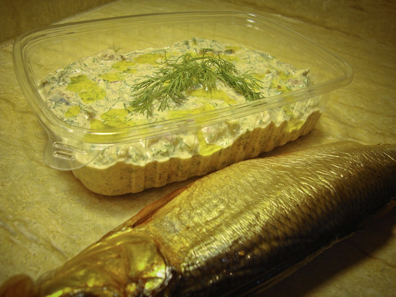 سلطة رنجة بالبطارخ